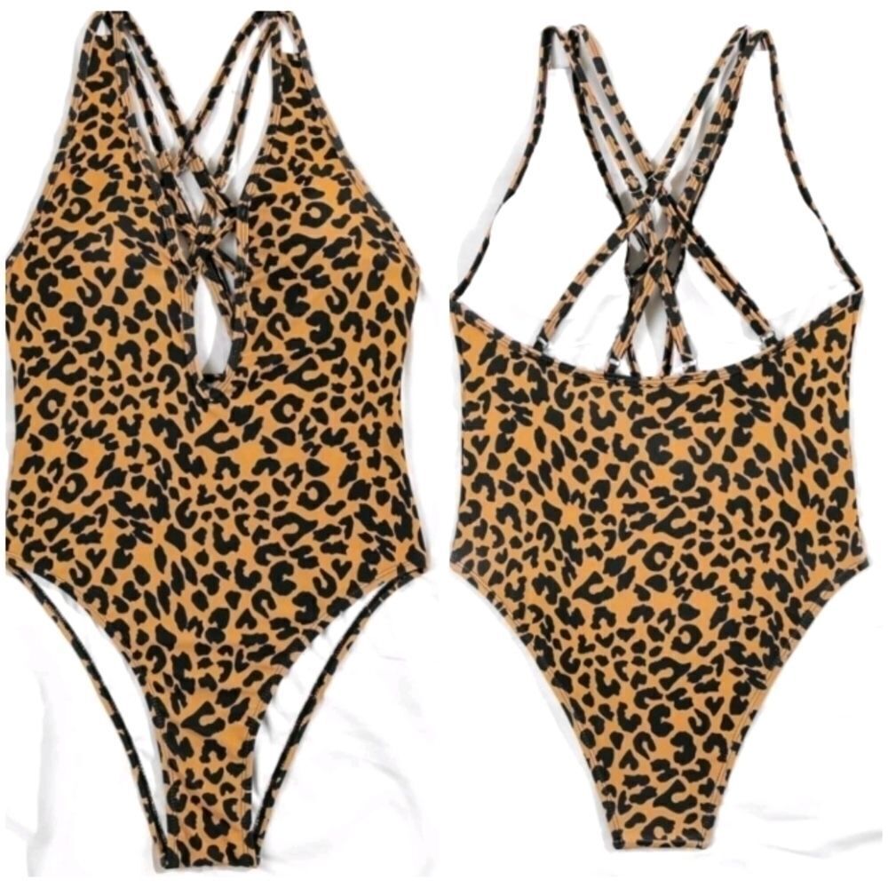 LEAPORD PRINT CRISCROSS BACK 1PC SWIMSUIT SZ MED(6) - Picture 3 of 8